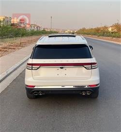 لينكولن أفياتور